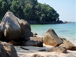 Nangthong Bay Resort - Small Sandy Beach - Khao Lak Thailand