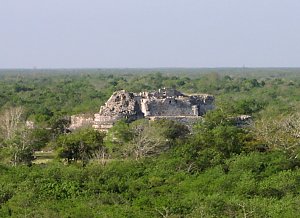 Ausblick vom Castillo (Pyramide des Kukulkán)